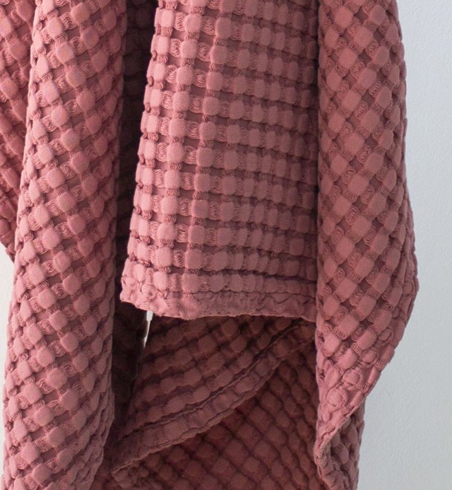 Grand plaid - couverture - 100% Coton Bio - Paros et maille gaufrée coloris uni