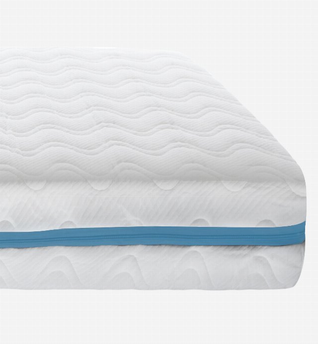 Breathable adult mattress in latex and Kadolis high density foam