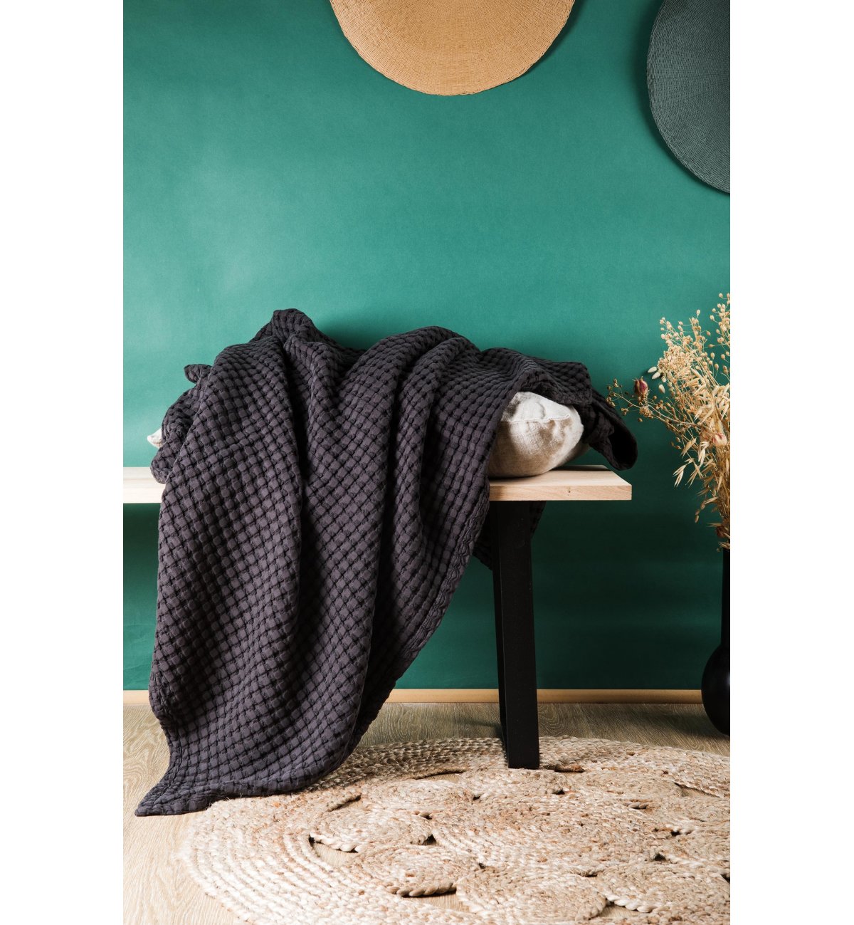 Large organic cotton blanket with embossed effect Paros Kadolis