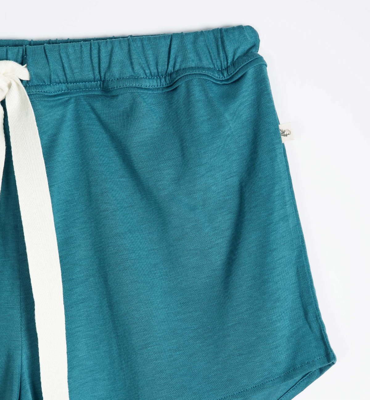 Women's pyjama shorts in Organic Cotton and TENCEL™ Sonora