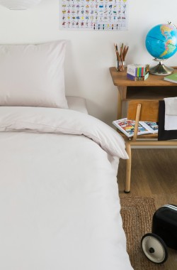 Funda nórdica lisa de algodón orgánico para una cama individual