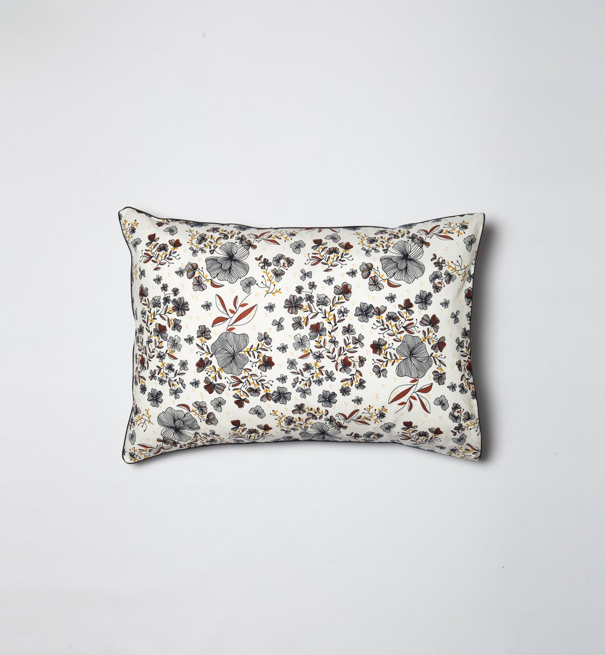 Organic Cotton pillowcase with Ikebana pattern