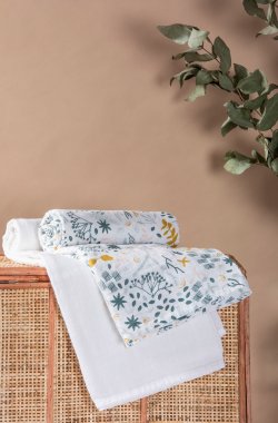 Organic cotton swaddles with Yukari patterns (set of 2)