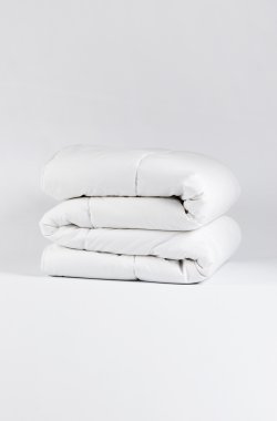 Organic Cotton comforter for a better sleep - Recycled fibers