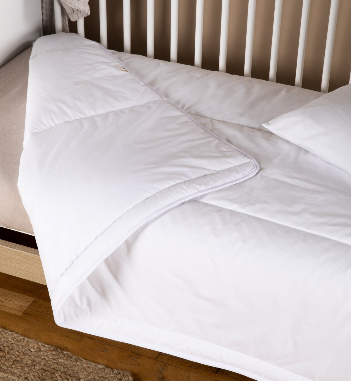 Organic and Eco-responsible cotton baby comforter - Made in Europe