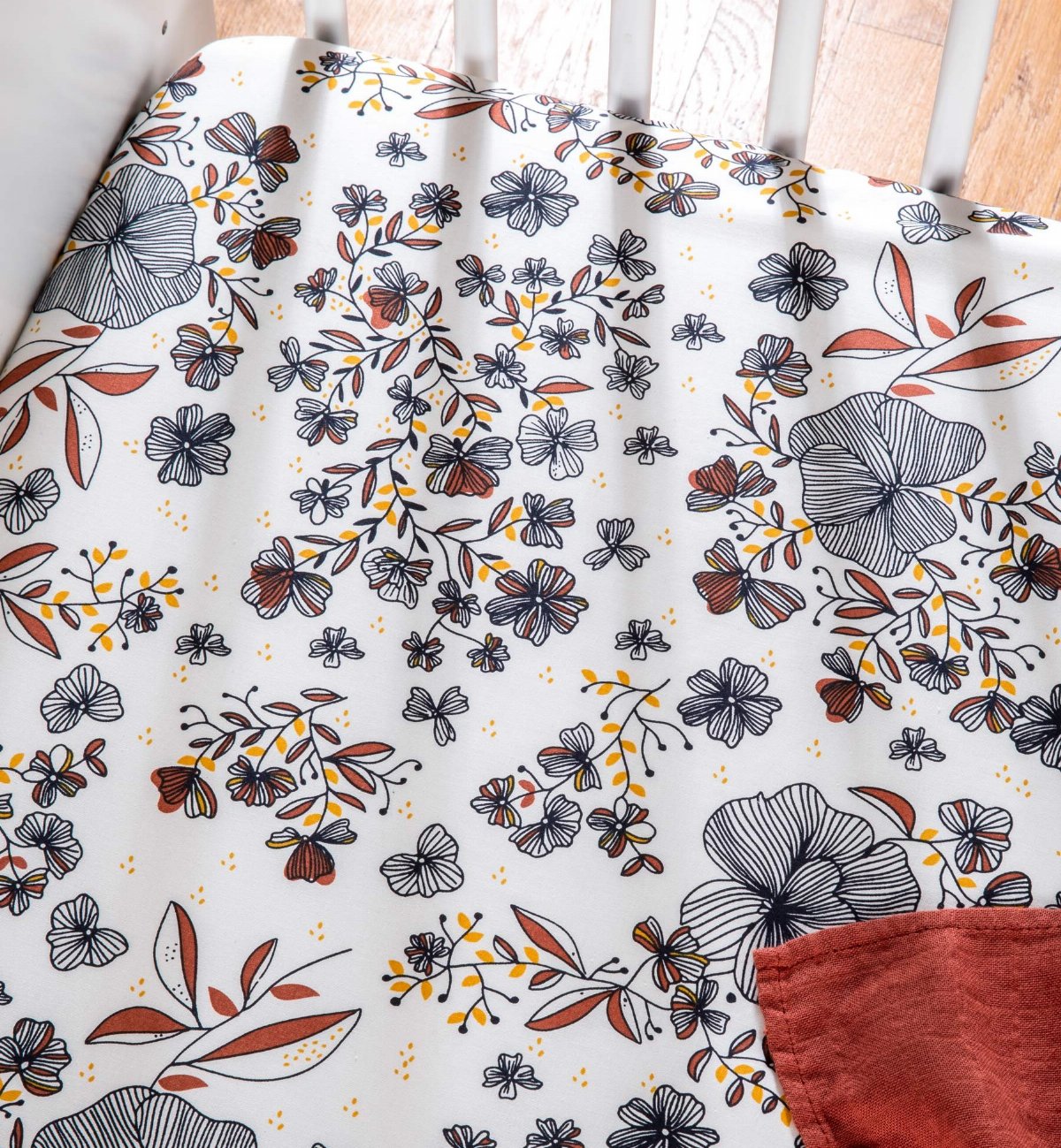 Organic Cotton sheet with flowers for baby bed - Kadolis