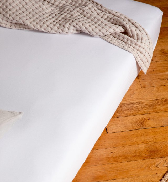 Cómodo diseño ergonómico Funda de colchón Impermeable y Transpirable Sábana Protectora de sábana Bajera hipoalergénica Color: Blanco tamaño: 120 * 190 * 20 cm 