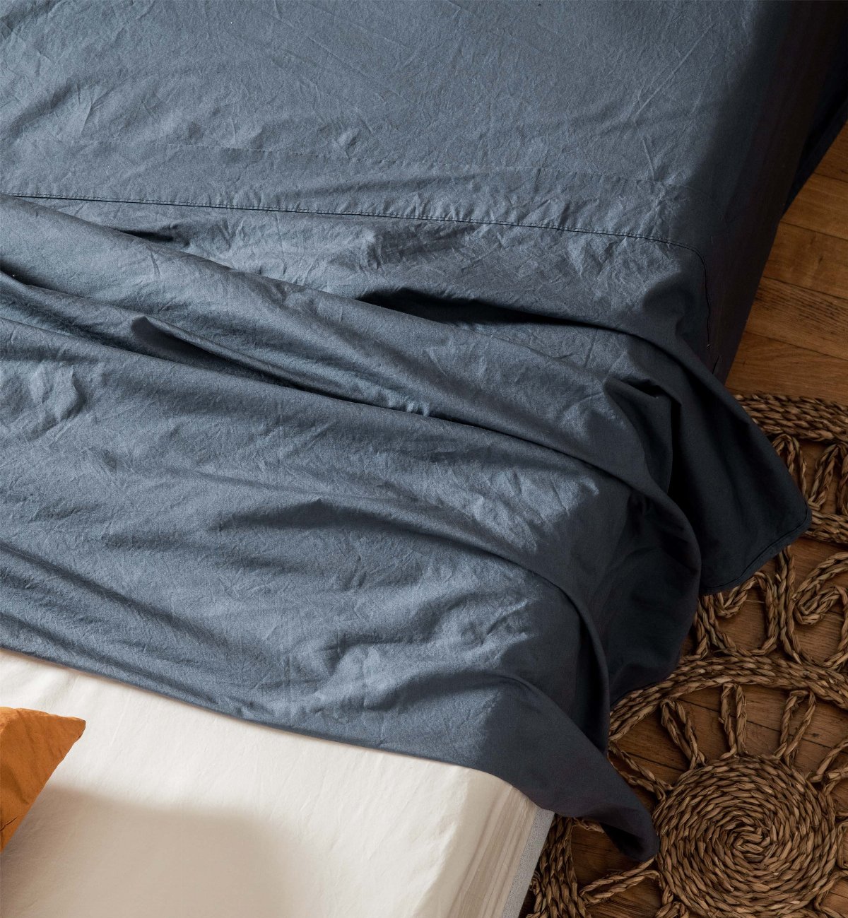 Adult flat sheet in washed organic cotton percale