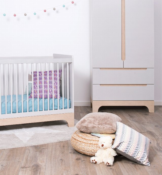 Cama de madera para bebé Calvi 60x120 cm Kadolis