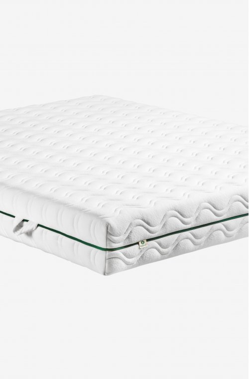 Aloenatura® adult mattress with breathable TENCEL™ cover.