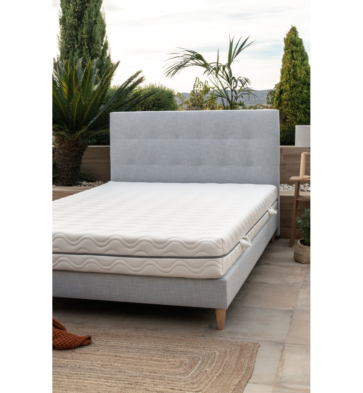 Adult COCOLATEX® mattress with TENCEL™ air-conditioning cover