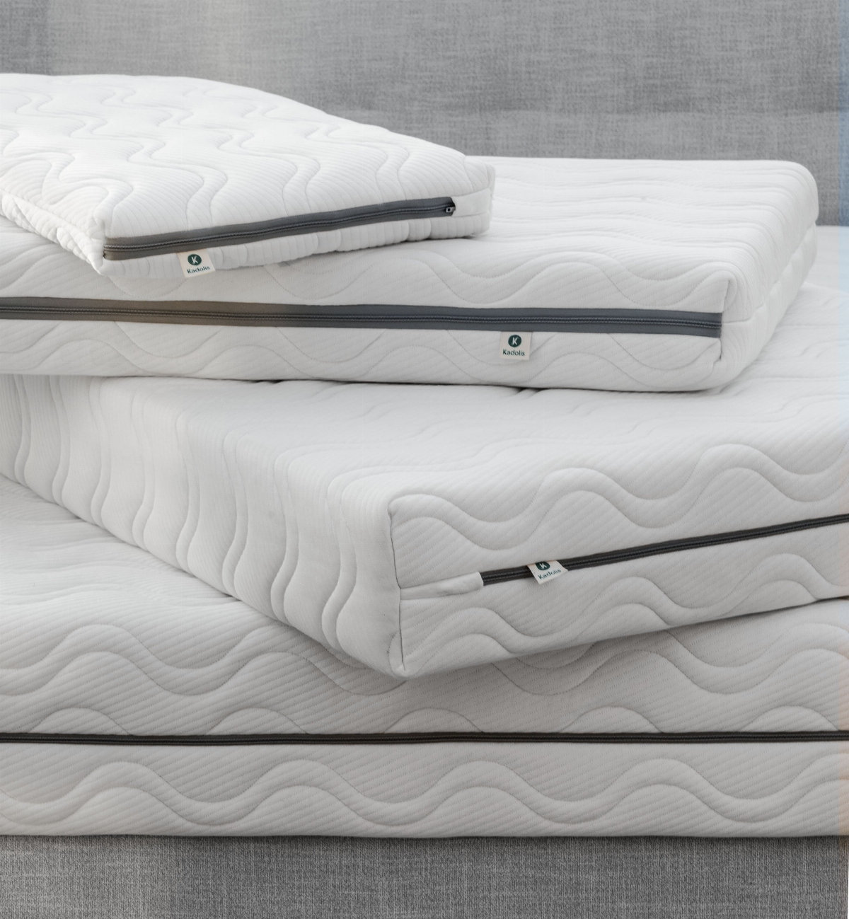 Matelas adulte COCOLATEX® avec housse climatisante en TENCEL™