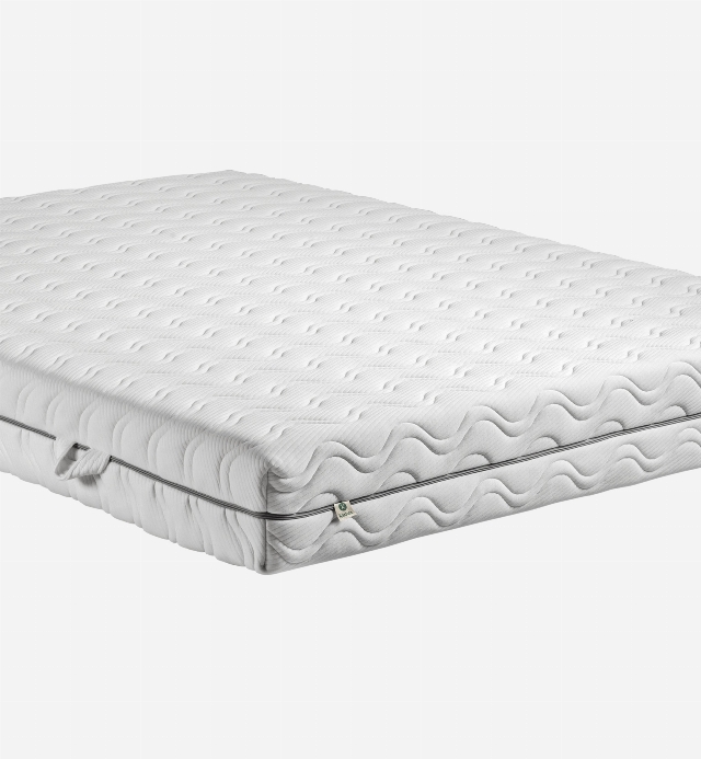 Adult COCOLATEX® mattress with TENCEL™ air-conditioning cover