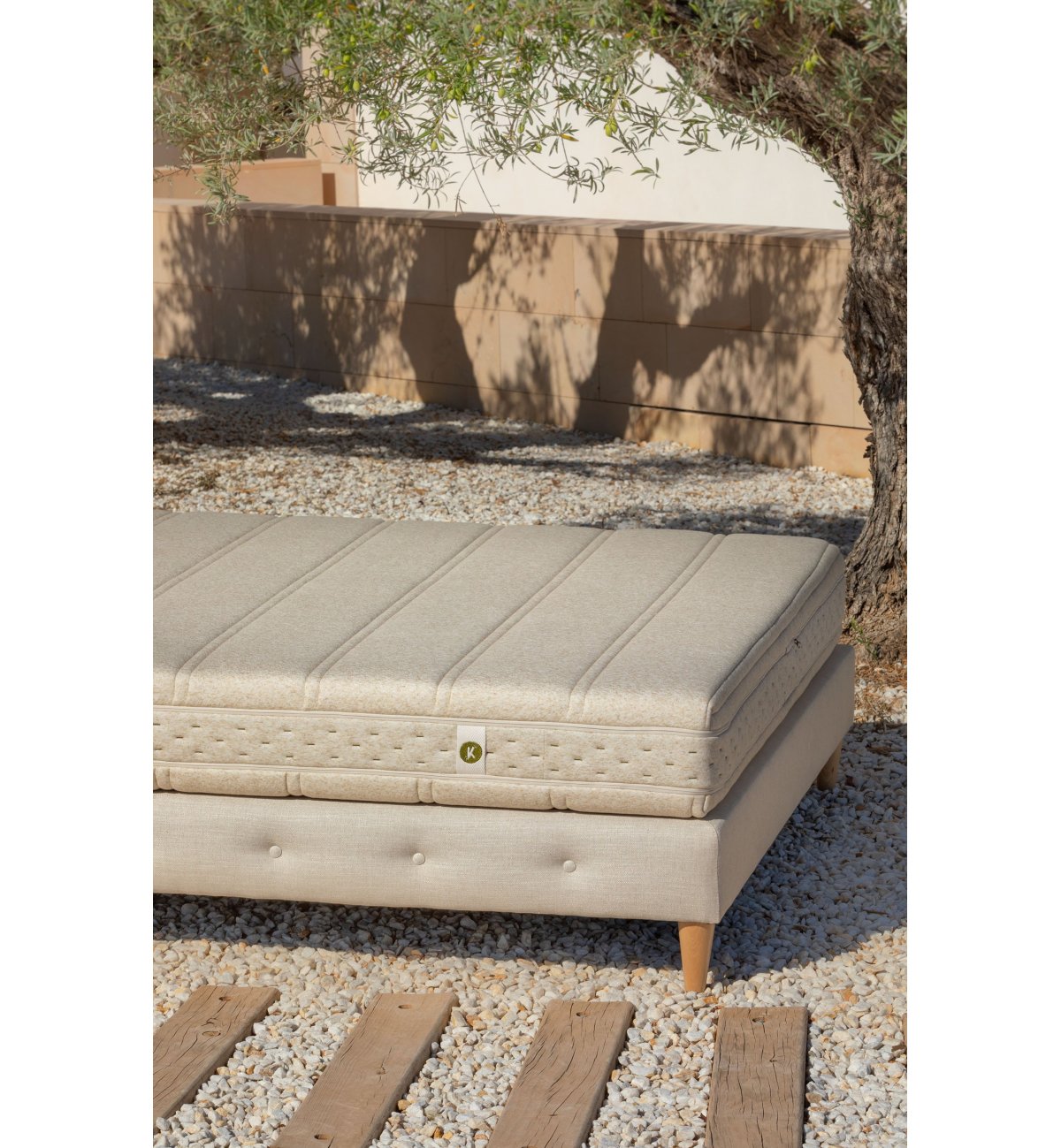 Baby mattress cover with Aloe Vera coating