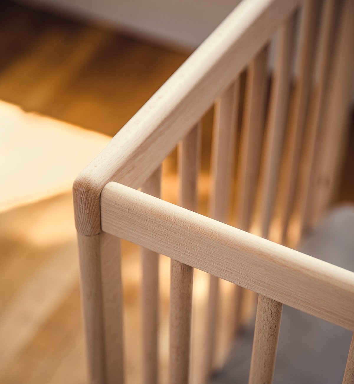 Solid wood crib made in Spain