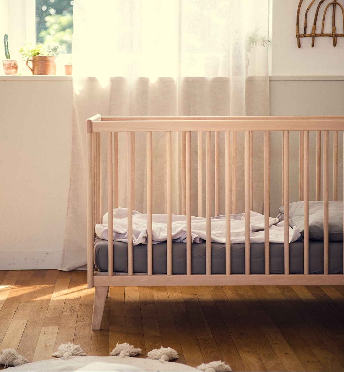 Cradle, Selection of beautiful quality baby cradles here », Leander