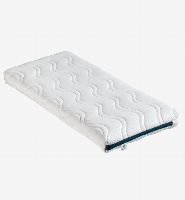 Crib mattress %dimensions bio cocolatex removable covers