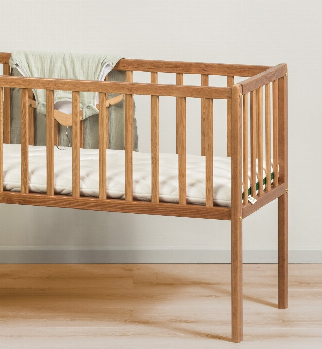 Lit / Berceau cododo en bois + Matelas + Draps Housse - Childwood