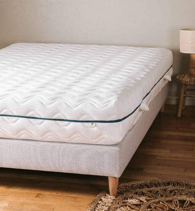 Adult mattress %size cocovario in coconut fibre and latex with a choice of comfort options