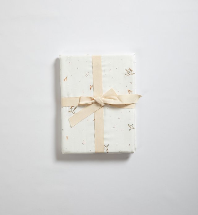 Organic cotton pillowcase with l'envolée pattern 60x60 - 50x70 - 40x60