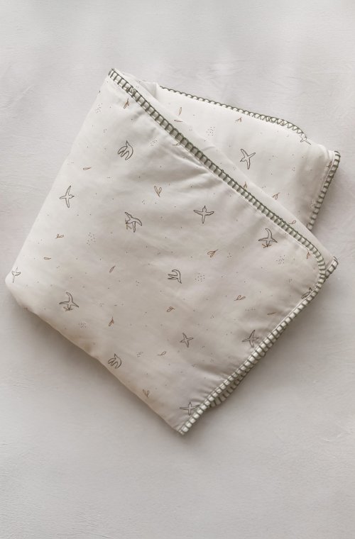 Soft, quilted newborn blanket l'Envolée for newborns 75x100cm Oeko-tex certified
