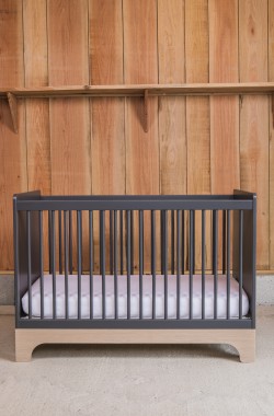 Wooden baby bed Calvi 60x120 cm
