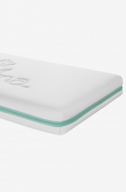 Baby mattress cover with Aloe Vera Kadolis coating