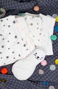 Pijama de bebé en Algodón Orgánico estampado estrellas Kadolis