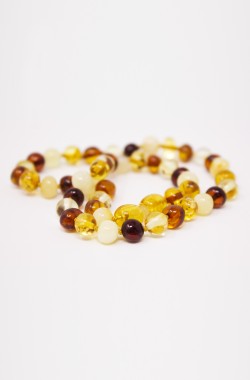 Multicolored amber necklace with security clasp