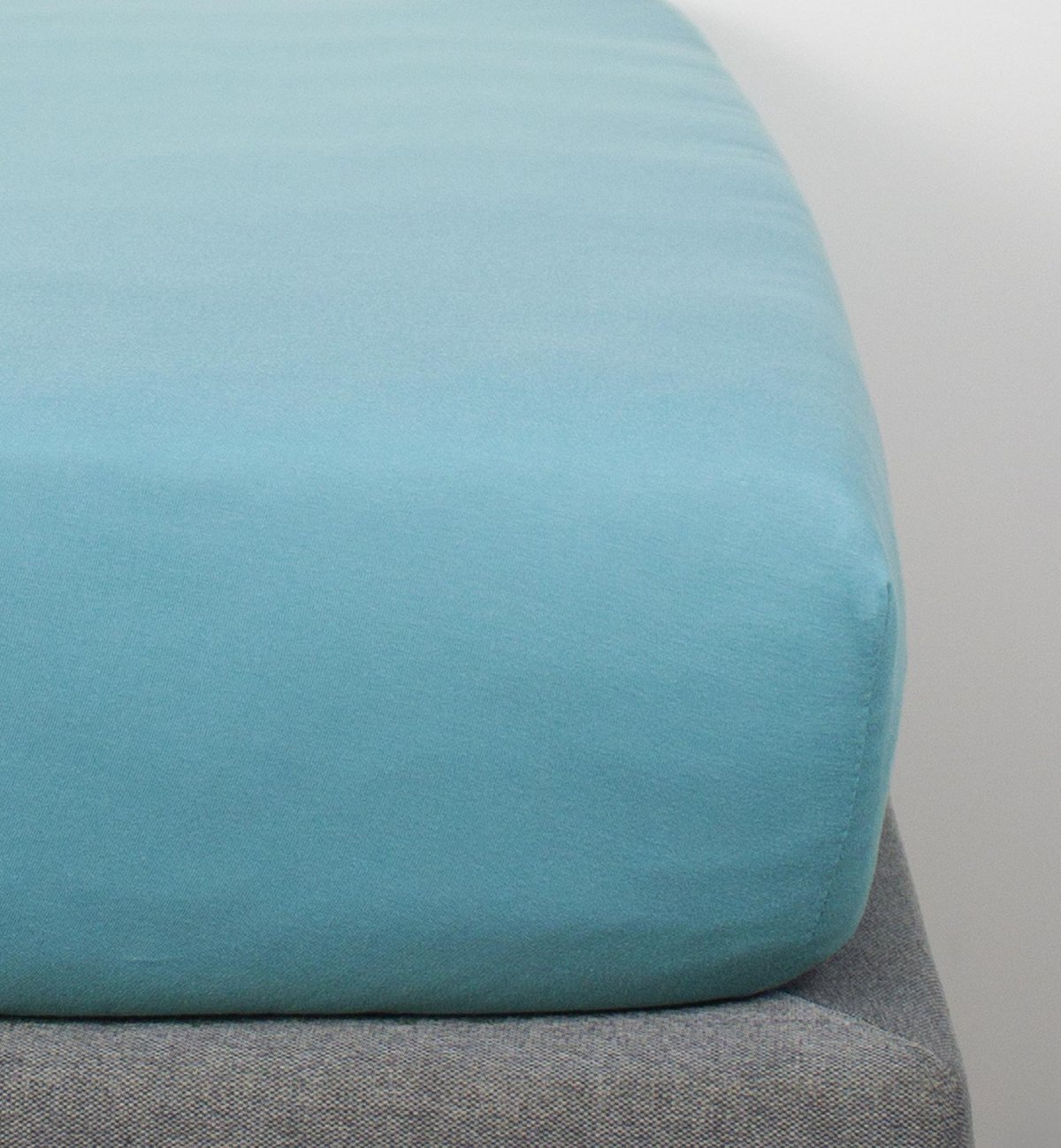 Drap-housse en Coton Bio pour matelas enfant coloris au choix