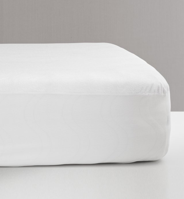 Set of 2 OEKO-TEX-certified mattress protectors for adults