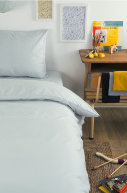 Organic cotton duvet cover for single bed