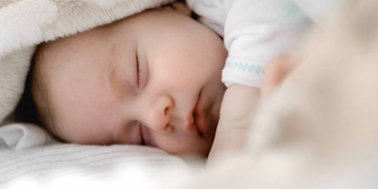 I principali nemici del sonno del neonato Kadolis