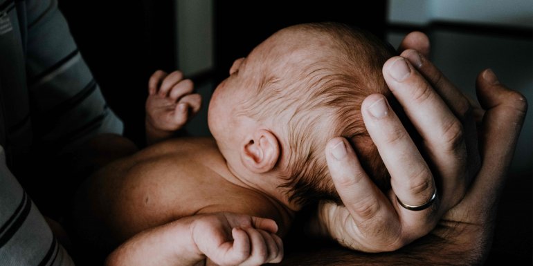 Wie lange sollte ein Baby schlafen? Kadolis