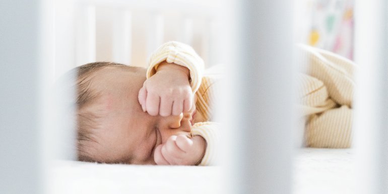 Sleep attacks in babies aged 4 to 7 months: how to deal with them? Kadolis