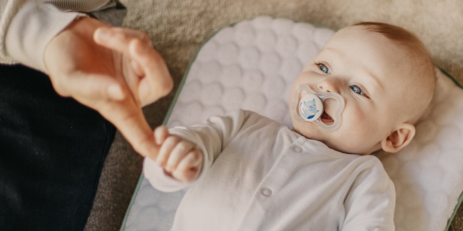 Il ciuccio migliora il sonno del bambino? Kadolis