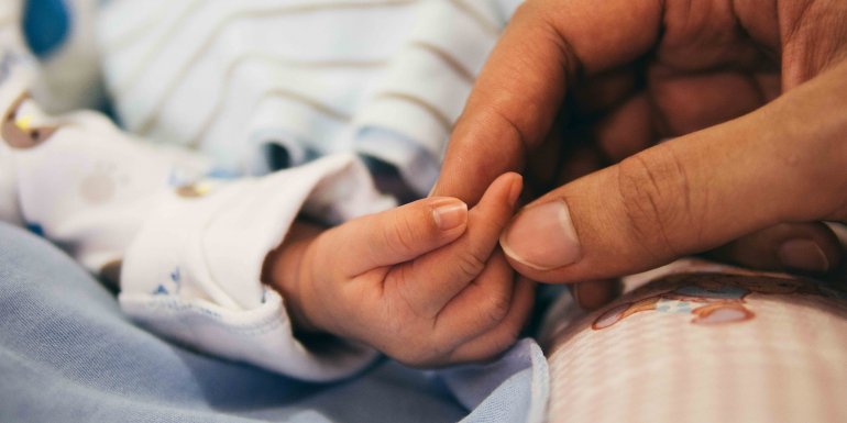 Regresar a casa después del nacimiento de un bebé Kadolis